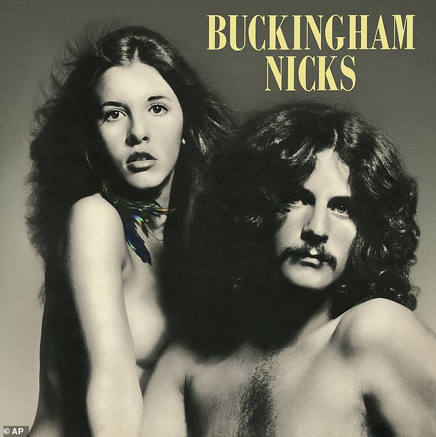 Njezina najava dolazi na petu vijesti da će njezina suradnja iz 1973. s budućim Fleetwood Mac benda Lindsey Buckingham, LP Buckingham Nicks, biti remasterirana i ponovno izdana u pet desetljeća u pet desetljeća