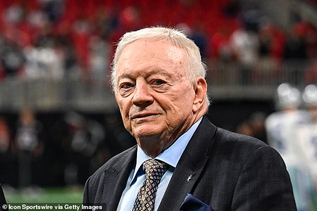 Vlasnik Dallasa Jerry Jones pozvao je navijače da ne