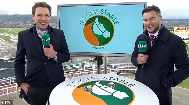 Chris je od 2021. bio redovito lice BBC -ove stotine pokrića natjecanja u kriketu, format koji privlači mlađe gledatelje (na slici utrke utrke na ITV -u)