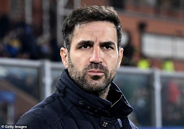 29-godišnjak je menadžer Cesc Fabregas izostavio iz predsezonskih planova kluba