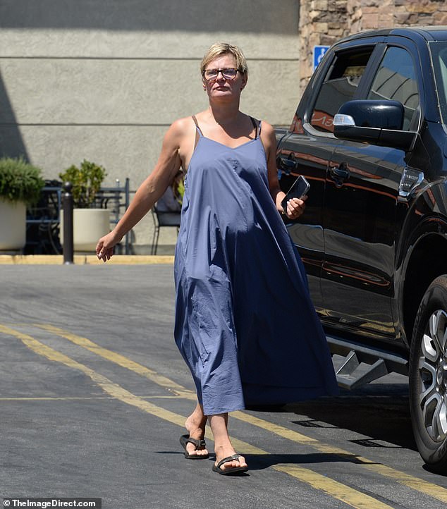 To je Martha Plimpton! 54-godišnji rodom iz New Yorka viđen je na nedavnom nalogama u južnoj Kaliforniji