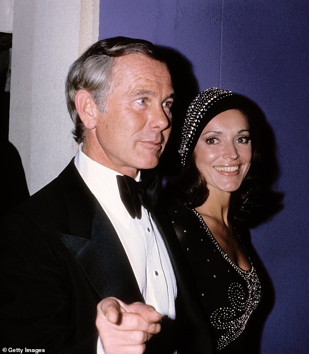 Dvojac je odigrao Hollywood Glitz dok su izlazili u Los Angelesu 1973. godine