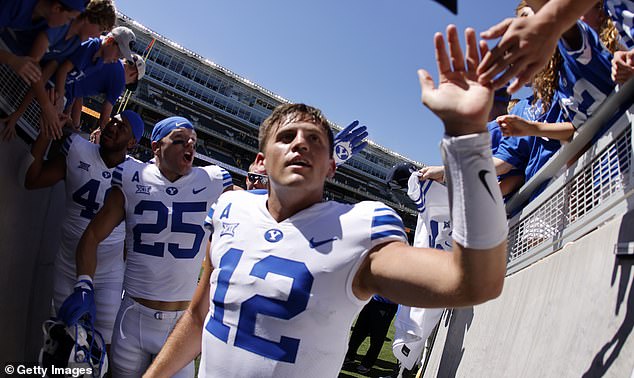 BYU napadač Jake Retzlaff otišao je nakon što je priznao da je prekinuo školu zabranu predbračnog seksa