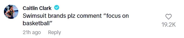 Cunningham i Hull su u kratkom isječku izveli crne bikinije, prikupivši val odgovora na mreži, uključujući i gromoglasno smiješan komentar Clarka