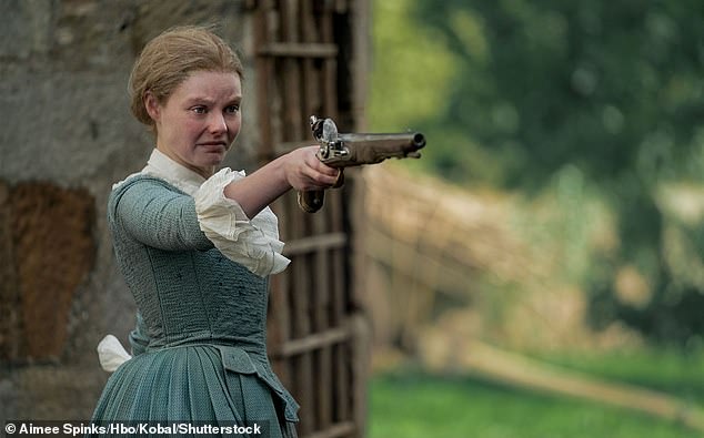 Nell, koja je slavu pronašla kao Laoghaire Mackenzie u hit Starz seriji Outlander (na slici) također se pojavila u ITV -ovoj Victoria i Channel 4's the Irregulars