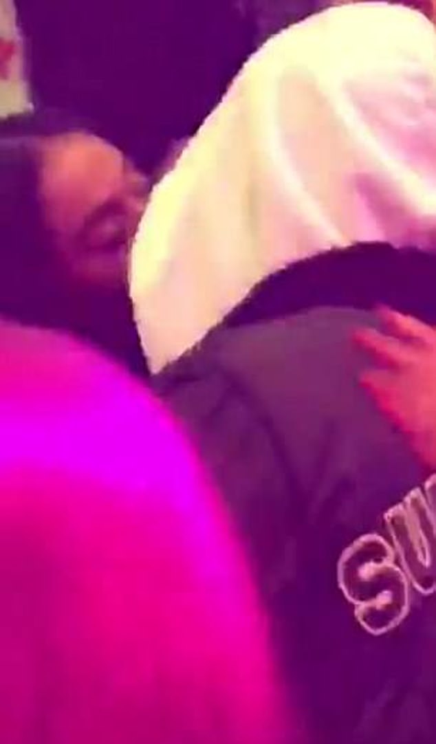 Zloglasna ljubav štakor Tristan Thompson još jednom je opustošila Khloe Kardashian kad je 2018. godine puknuo Smooching