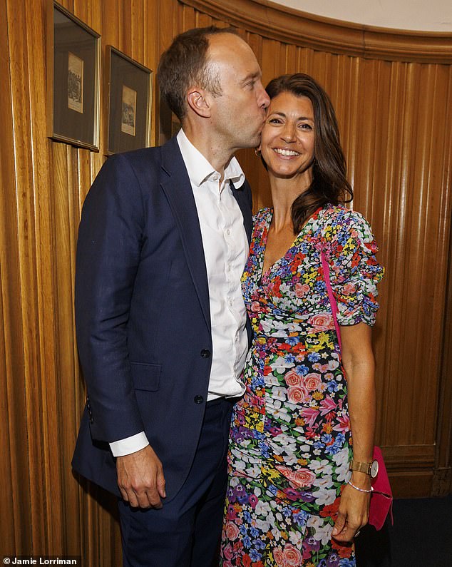 Svoju vezu s Ginom i sada žive zajedno u Londonu (na slici 2023.)