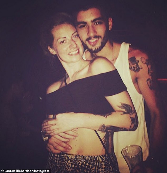 Martina je inzistirala na tome da je dvaput spojila bivšu 1D zvijezdu nakon što se zajedno družila u istom noćnom klubu, gdje je slikala djevojku iz Essexa Lauren Richardson (na slici)