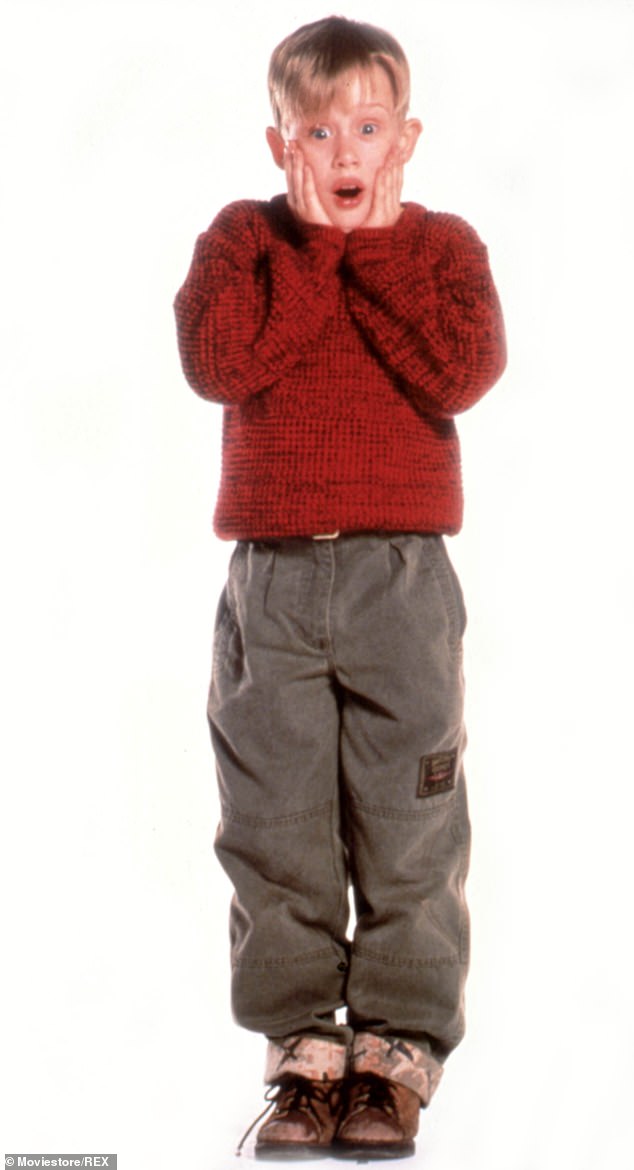 Glumac koji je igrao Kevina McAlistera u Flicku 1990. godine (na slici) i 1992. nastavak izgubljenih u New Yorku, podigao je poklopac na scenariju i njegove zvijezde tijekom rijetkog nastupa na vrućim onima