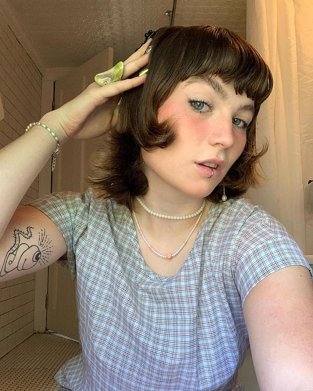 No usprkos svojoj poznatoj lozi, ísadóra se odgurnula protiv tvrdnji da joj je nepotizam otvorio put