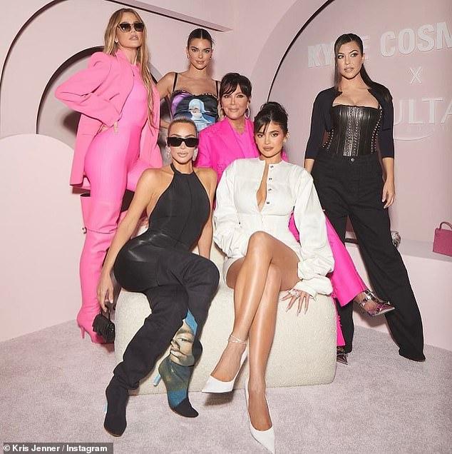 Kourtney je u usporedbi sa svojim sestrama Kim, Khloé, Kendall i Kylie