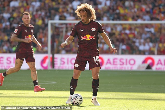 Chelsea je također ušao u razgovore s RB Leipzigom zbog potencijalnog ugovora o zamjeni za Xavi Simons