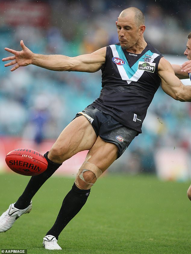 Tredrea, koja se 2010. godine povukla kao igrač, Port je vodeći vodeći golman i kapetan je momčad u AFL Premiership 2004. godine