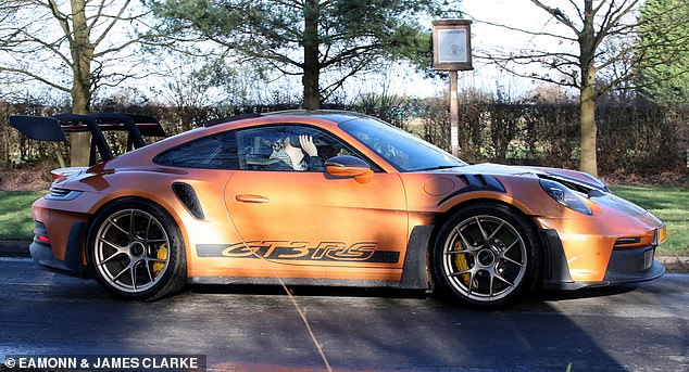 Haaland je kupio narančastu Porsche 911 GT3 u vrijednosti od više 200 000 funti nakon što je potpisao svoj novi ugovor