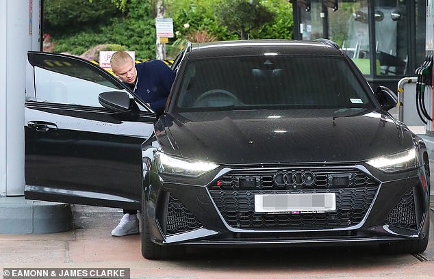 Kolekcija automobila Forward Manchester Cityja također uključuje 120.000 funti Audi RS6 Avant Quattro