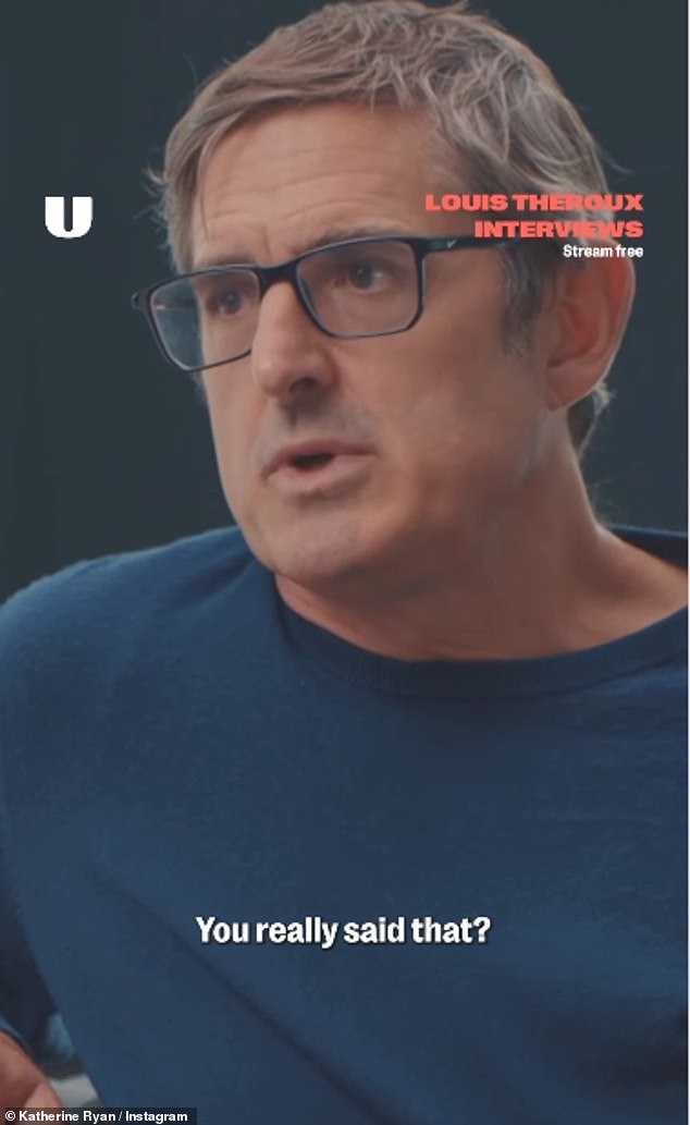 Objavljivala je emisiju novinaru Louisu Therouxu (na slici), 55, još 2022. godine dok je s njim govorila kao leđa TV serije Louis Theroux Intervjui