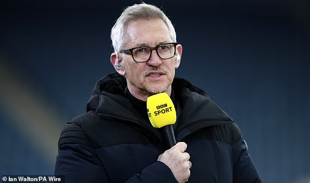 U veselom raspoloženju nakon povratka u zračne valove Patrick se našalio zbog previđenja za ulogu domaćina Match of the Day nakon izlaska Garyja Linekera (na slici)