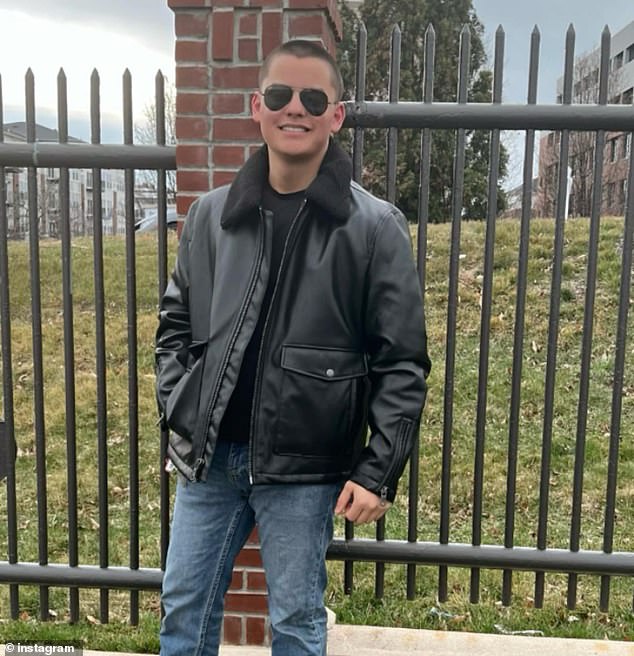 Collin, 21, optužio je majku za užasno zlostavljanje kad je bio dijete