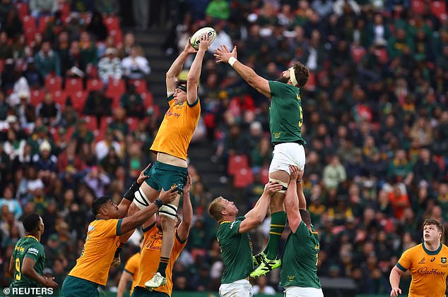 Wallabies je odbio leći dok su zarezali šest neodgovorenih pokušaja