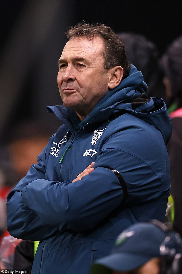 Daleko od puhanja, Stuart je tiho obnovio Canberru u istinske premijere s mladim, gladnim momčadima