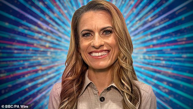 Bivša igračica Arsenala Karen, 38, također je predstavljena na BBC Radio 2