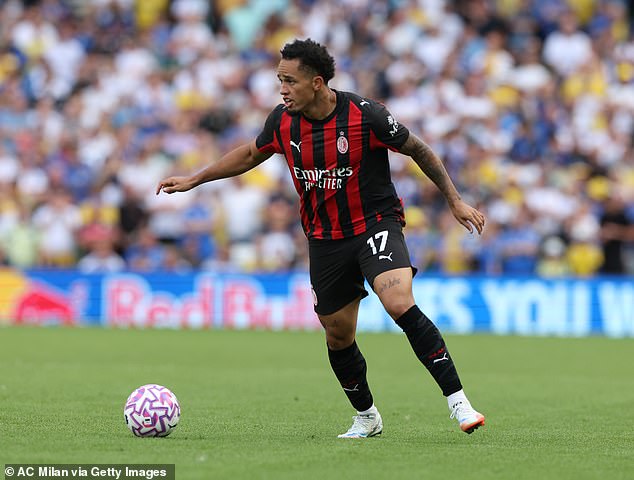 Leeds United blizu su sporazuma o ugovoru od 13,5 milijuna funti za krilni igrač AC Milan Noah Okafor