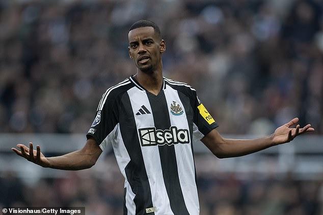 Newcastle su nepokolebljivi da žele zadržati Alexandera Isaka, koji je odlučan da se pridruži Liverpoolu