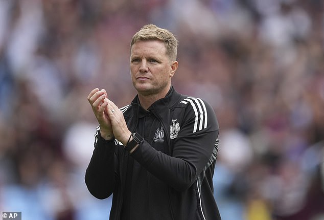 Toon menadžer Eddie Howe želi potpisati barem jednog napadača na ovom prozoru za prijenos, ako ne i dva