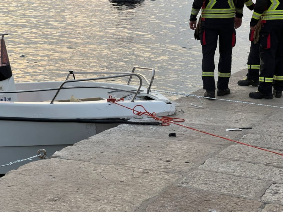 VIDEO Dobili smo nove snimke udara glisera u rovinjsku rivu: "Auuu, sad će bit' s*anje!"