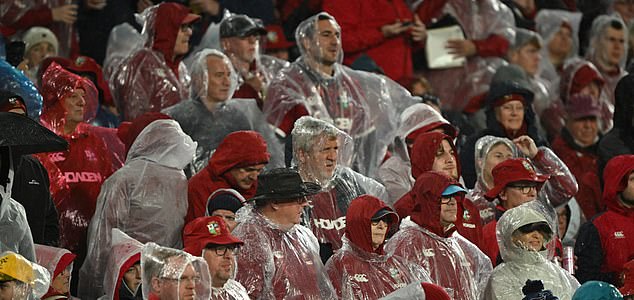 Lions supporters ahead of the Third Test match between the Wallabies and the British and Irish Lions at  at Accor Stadium in Sydney, Saturday, August 2, 2025. (AAP Image/Dean Lewins) NO ARCHIVING, EDITORIAL USE ONLY