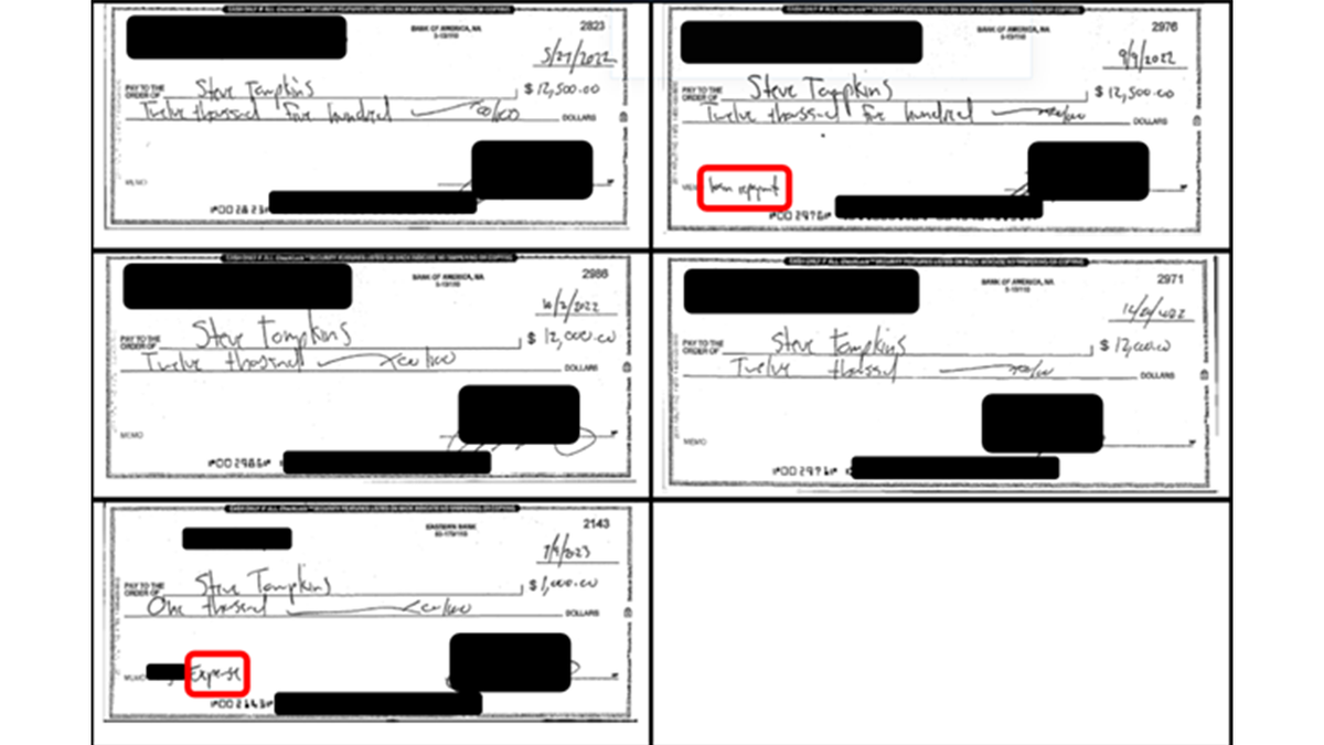 Kopije čekova pokazale su da su plaćanja navodno izvršena šerifu okruga Suffolk.