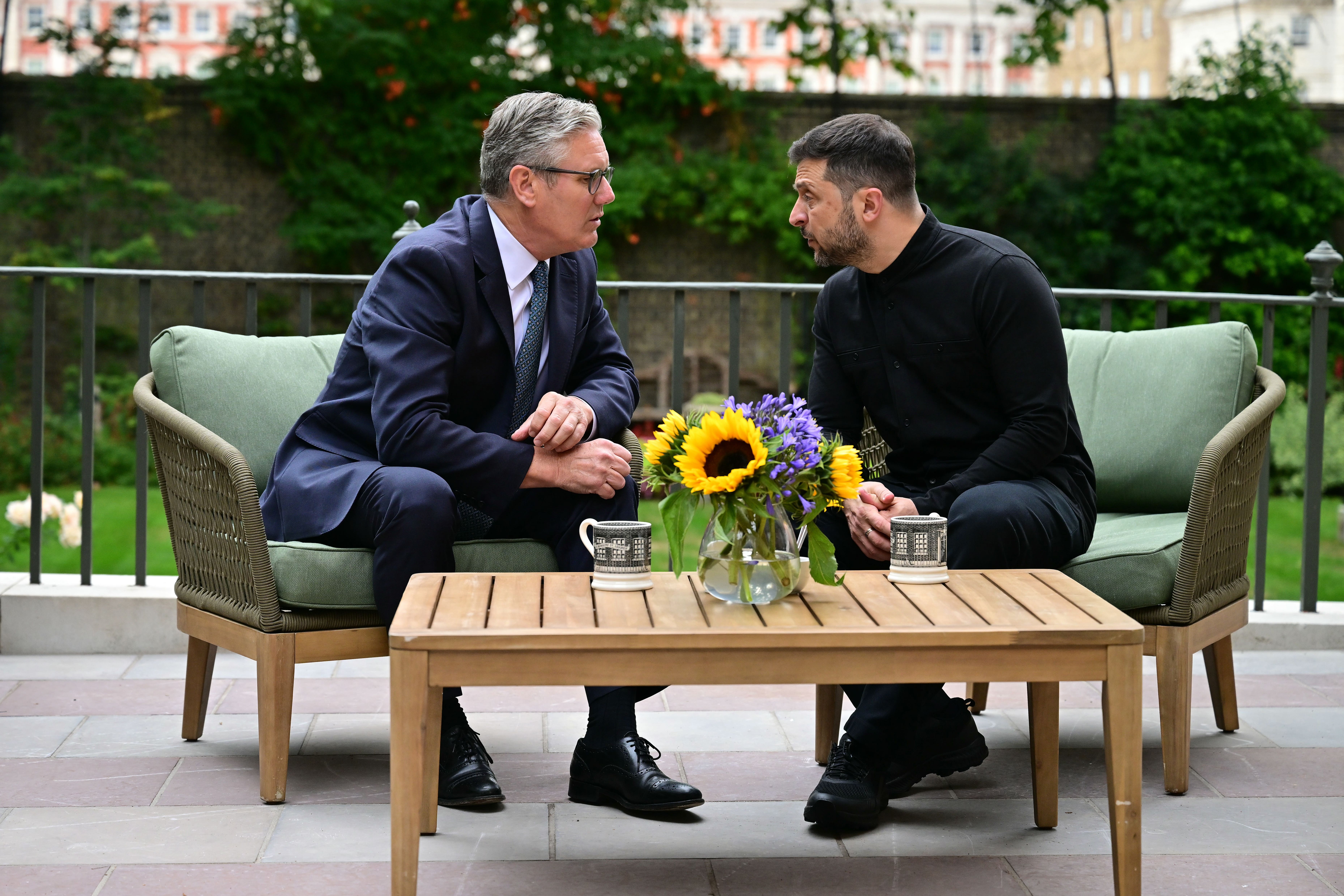 Premijer Sir Keir Starmer i ukrajinski predsjednik Volodymyr Zelensky upoznali su se u četvrtak u Downing Streetu
