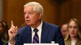 War Hawk Senator nam prijeti božanskom odmazdom