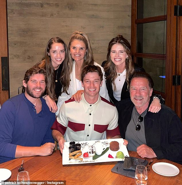 Shriver i Schwarzenegger dijele Katherine, 35, Christina, 34, Patrick, 31, i Christopher, 27