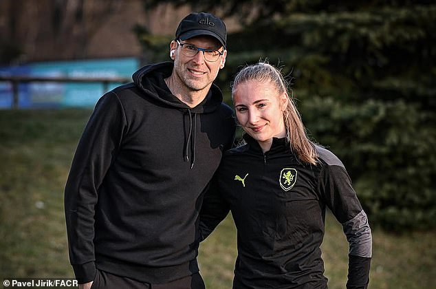 Kći Adela Cechova igra za Fulham i nedavno je debitirala svoj međunarodni debi