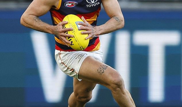 AFL istražuje jednu od najvećih zvijezda lige za šokantne navodne homofobne grickalice tijekom utakmice