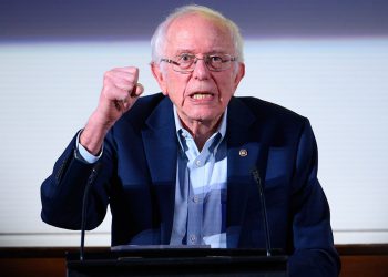 Bernie Sanders citira 84 godine kao faktor protiv 2028.