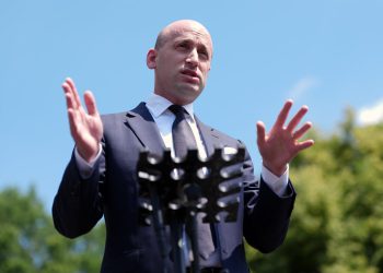 Bijela kuća negira navodne ciljeve uhićenja Stephena Millera zbog agenata za lede