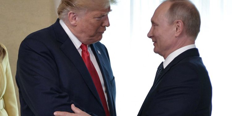 Bijela kuća umanjuje očekivanja za sastanak Trump-Putine, nazivajući to samo korakom prema miru