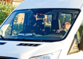 Brač vrvi od specijalaca: Muškarac se zaključao i zaprijetio da će bombom dignuti kuću