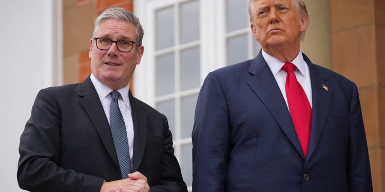 Britanija bi govorila njemački da je Starmer bio glavni tijekom Drugog svjetskog rata, kaže američki veleposlanik