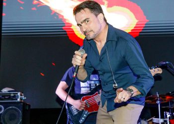 Brojna događanja ovog tjedna u Orebiću: od kazališnih predstava i klapskih večeri do velikog koncerta Joleta