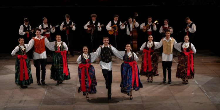 Četvrti međunarodni folklorni spektakl osvaja Split i Dalmaciju