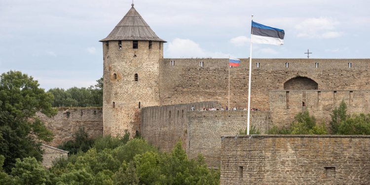 Član NATO -a postavlja kapije i prepreke na ruskoj pograničnoj kontrolnoj točki – RT Rusija i bivši Sovjetski Savez