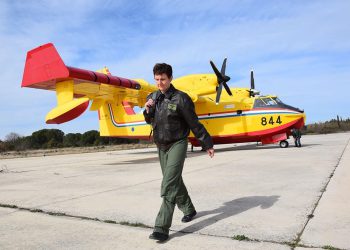 Crnogorski mediji puni hvale za hrvatsku pilotkinju kanadera: “Žena Cro Top-Gun!”