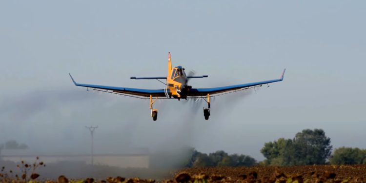 Daj što daš: Ukrajinci podižu poljoprivredne avione za borbe