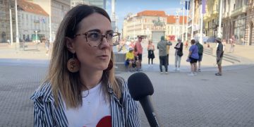 Darjana iz Rijeke pozvala muškarce na javnu krunicu: ‘Nisu mi ugrožena nikakva ženska prava’