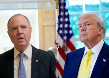 Dem Whistleblower rekao je FBI Schiff ovlastio curenje da povrijedi Trumpa