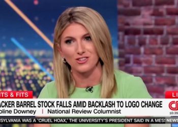 Desničarski pundit nagovara Magu da prestane zvati sve ‘probudilo se’ usred barel bačve