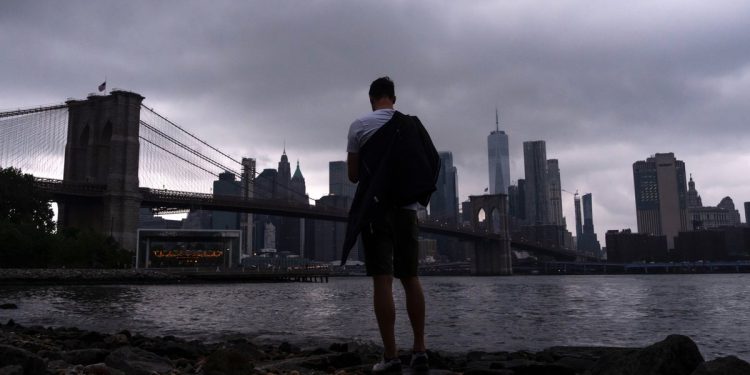 Dječak umire u Marylandu nakon što je tijekom Oluje Istočne obale ubacio u odvodnu cijev